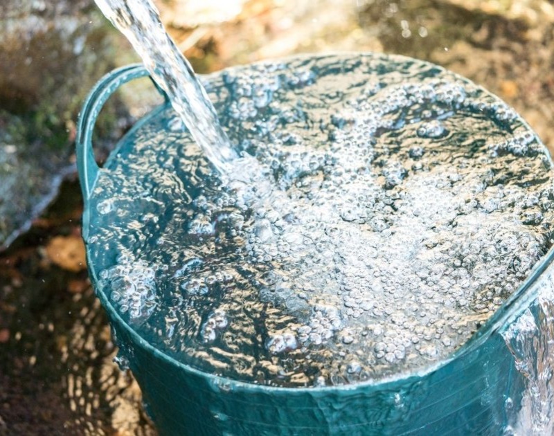 emmer die overstroomt